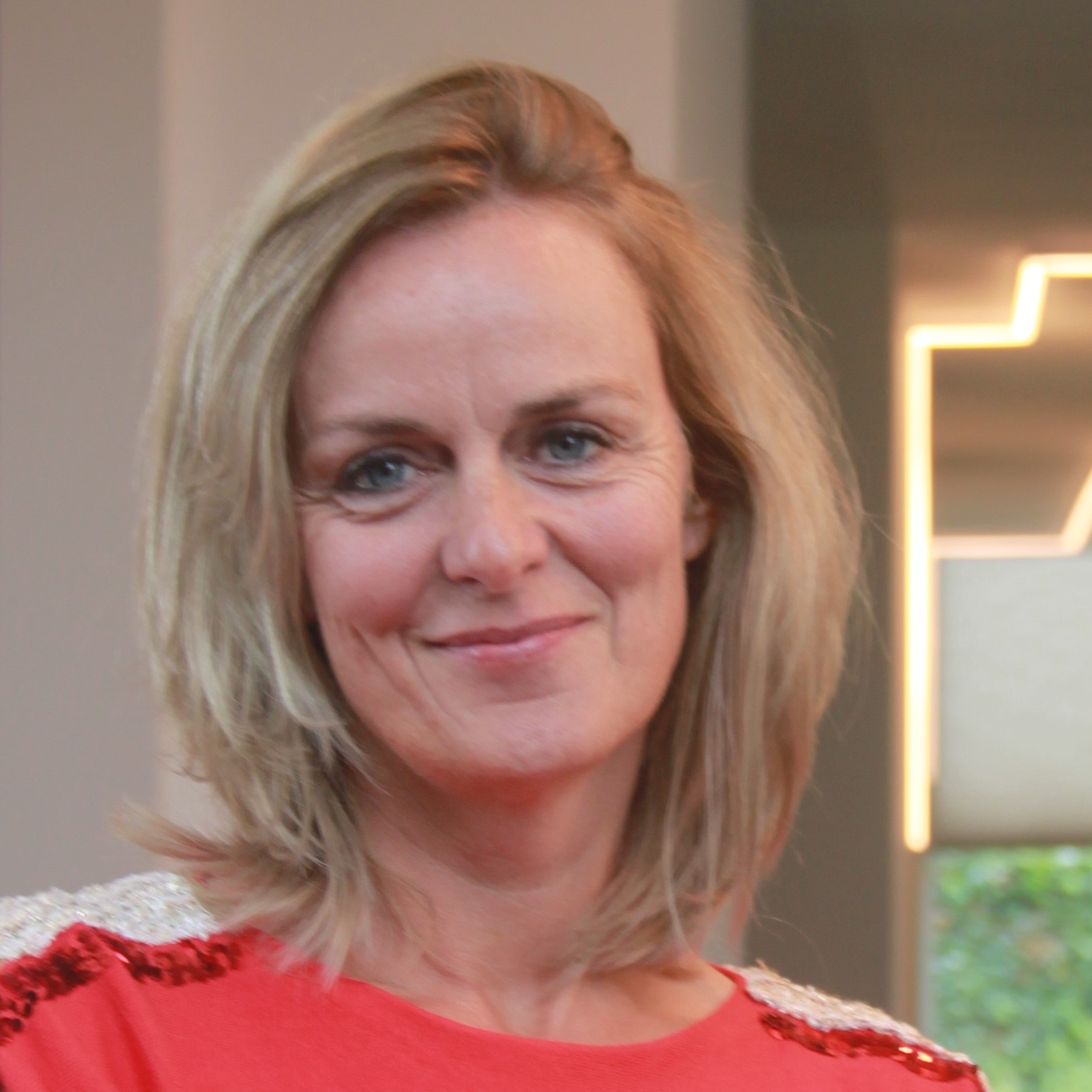 Inge Es,kinesitherapeut, manueel therapeut te Geel Inge Es, kinesitherapeut, Therapy 4U